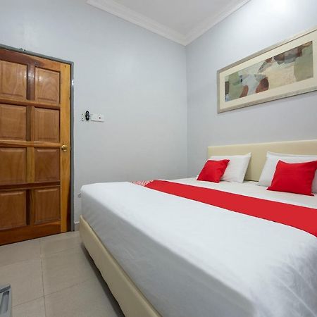 Oyo 90234 Sungai Rengit City Resort 2 Kampung Sungai Rengit المظهر الخارجي الصورة