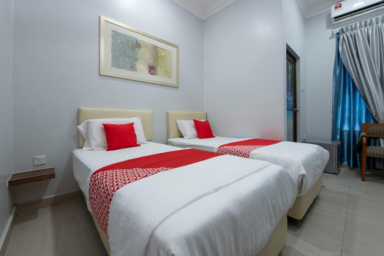 Oyo 90234 Sungai Rengit City Resort 2 Kampung Sungai Rengit المظهر الخارجي الصورة