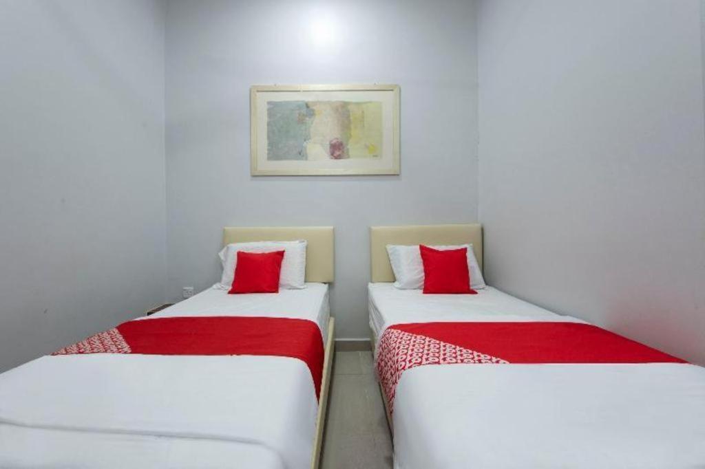 Oyo 90234 Sungai Rengit City Resort 2 Kampung Sungai Rengit المظهر الخارجي الصورة