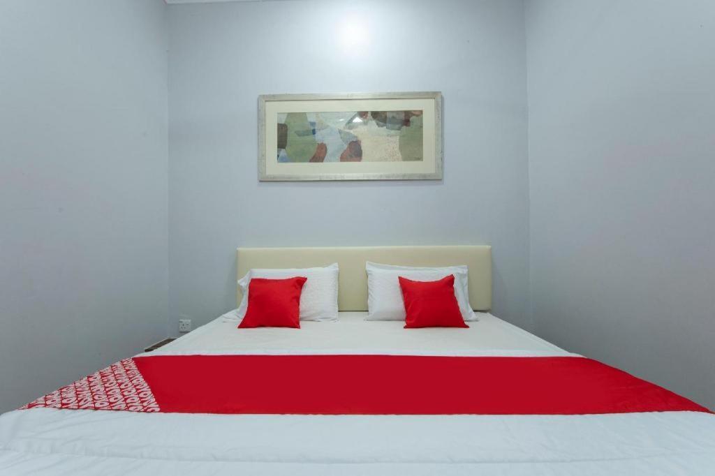 Oyo 90234 Sungai Rengit City Resort 2 Kampung Sungai Rengit المظهر الخارجي الصورة