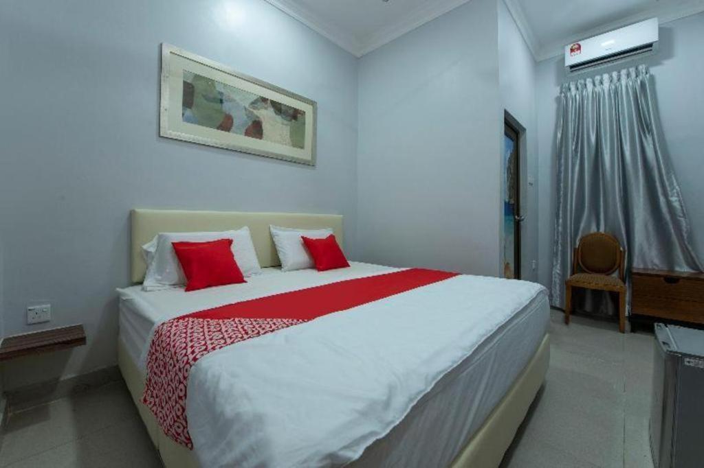 Oyo 90234 Sungai Rengit City Resort 2 Kampung Sungai Rengit المظهر الخارجي الصورة