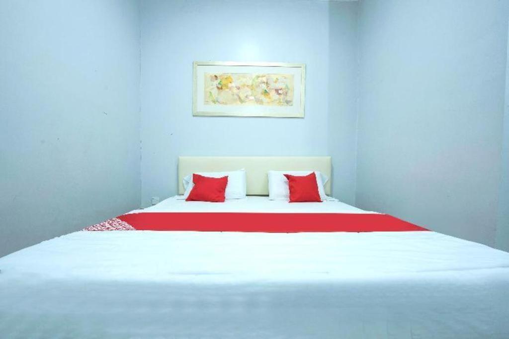 Oyo 90234 Sungai Rengit City Resort 2 Kampung Sungai Rengit المظهر الخارجي الصورة